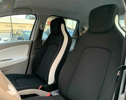 Рено Зое 2015 в Коломые на Automoto.ua Белый Рено Зое, объемом двигателя 0 л и пробегом 90 тыс. км за 6499 $, фото 12 на Automoto.ua