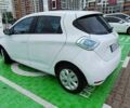 Білий Рено Зое, об'ємом двигуна 0 л та пробігом 177 тис. км за 6700 $, фото 3 на Automoto.ua