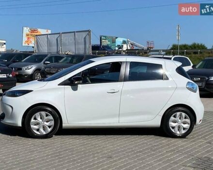 Білий Рено Зое, об'ємом двигуна 0 л та пробігом 91 тис. км за 6940 $, фото 3 на Automoto.ua