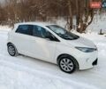 Белый Рено Зое, объемом двигателя 0 л и пробегом 96 тыс. км за 6150 $, фото 7 на Automoto.ua