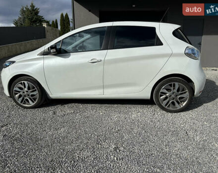 Рено Зое 2015 у Тернополі на Automoto.ua Білий Рено Зое, об'ємом двигуна 0 л та пробігом 159 тис. км за 6400 $, фото 4 на Automoto.ua