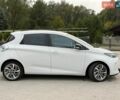 Белый Рено Зое, объемом двигателя 0 л и пробегом 88 тыс. км за 6999 $, фото 1 на Automoto.ua