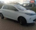 Белый Рено Зое, объемом двигателя 0 л и пробегом 94 тыс. км за 8250 $, фото 9 на Automoto.ua