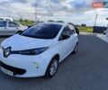 Белый Рено Зое, объемом двигателя 0 л и пробегом 167 тыс. км за 6150 $, фото 1 на Automoto.ua