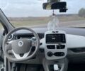 Білий Рено Зое, об'ємом двигуна 0 л та пробігом 107 тис. км за 5999 $, фото 16 на Automoto.ua