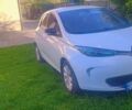 Белый Рено Зое, объемом двигателя 0 л и пробегом 76 тыс. км за 6800 $, фото 2 на Automoto.ua