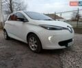 Белый Рено Зое, объемом двигателя 0 л и пробегом 240 тыс. км за 5999 $, фото 4 на Automoto.ua