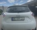 Білий Рено Зое, об'ємом двигуна 0 л та пробігом 190 тис. км за 5700 $, фото 2 на Automoto.ua