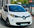 Белый Рено Зое, объемом двигателя 0 л и пробегом 111 тыс. км за 6500 $, фото 1 на Automoto.ua
