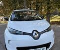 Белый Рено Зое, объемом двигателя 0 л и пробегом 79 тыс. км за 7522 $, фото 2 на Automoto.ua