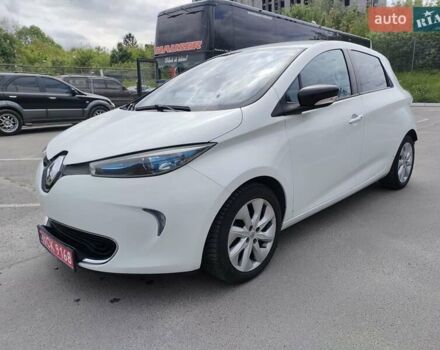 Білий Рено Зое, об'ємом двигуна 0 л та пробігом 110 тис. км за 6350 $, фото 1 на Automoto.ua