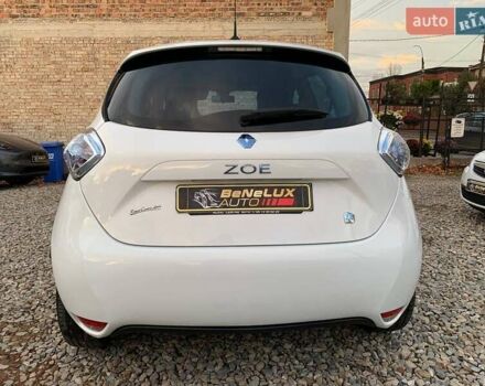 Білий Рено Зое, об'ємом двигуна 0 л та пробігом 90 тис. км за 6499 $, фото 4 на Automoto.ua