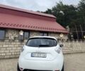 Білий Рено Зое, об'ємом двигуна 0 л та пробігом 107 тис. км за 6400 $, фото 4 на Automoto.ua