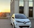 Белый Рено Зое, объемом двигателя 0 л и пробегом 93 тыс. км за 8000 $, фото 10 на Automoto.ua