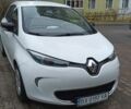 Белый Рено Зое, объемом двигателя 0 л и пробегом 120 тыс. км за 6600 $, фото 2 на Automoto.ua