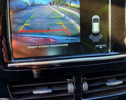 Белый Рено Зое, объемом двигателя 65 л и пробегом 110 тыс. км за 6200 $, фото 8 на Automoto.ua