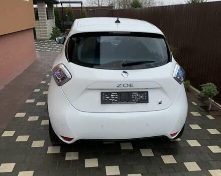 Білий Рено Зое, об'ємом двигуна 0 л та пробігом 68 тис. км за 5800 $, фото 16 на Automoto.ua