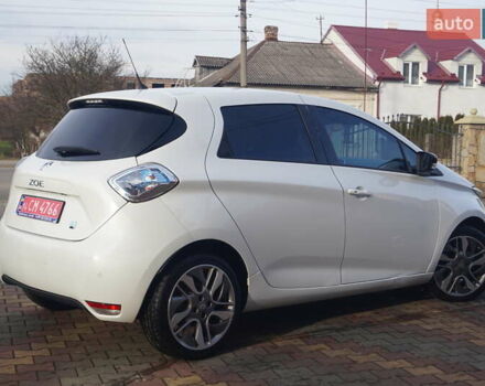 Белый Рено Зое, объемом двигателя 0 л и пробегом 86 тыс. км за 7200 $, фото 7 на Automoto.ua