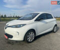 Белый Рено Зое, объемом двигателя 0 л и пробегом 62 тыс. км за 6999 $, фото 16 на Automoto.ua