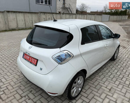 Білий Рено Зое, об'ємом двигуна 0 л та пробігом 154 тис. км за 6350 $, фото 6 на Automoto.ua