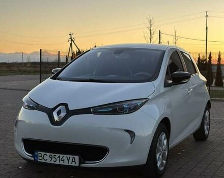 Белый Рено Зое, объемом двигателя 0 л и пробегом 93 тыс. км за 8000 $, фото 2 на Automoto.ua