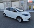 Белый Рено Зое, объемом двигателя 0 л и пробегом 167 тыс. км за 6150 $, фото 7 на Automoto.ua