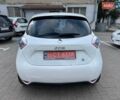 Белый Рено Зое, объемом двигателя 0 л и пробегом 26 тыс. км за 7000 $, фото 7 на Automoto.ua