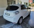 Белый Рено Зое, объемом двигателя 0 л и пробегом 130 тыс. км за 4950 $, фото 5 на Automoto.ua