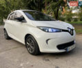 Білий Рено Зое, об'ємом двигуна 0 л та пробігом 98 тис. км за 6999 $, фото 6 на Automoto.ua