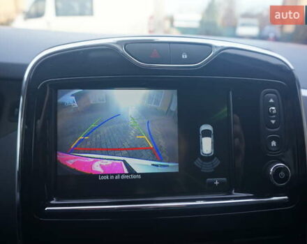 Белый Рено Зое, объемом двигателя 0 л и пробегом 86 тыс. км за 7200 $, фото 34 на Automoto.ua