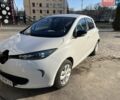 Белый Рено Зое, объемом двигателя 0 л и пробегом 144 тыс. км за 7500 $, фото 1 на Automoto.ua
