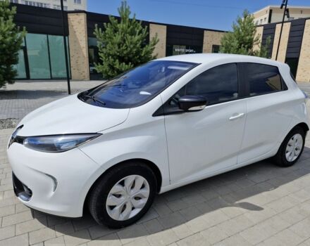 Білий Рено Зое, об'ємом двигуна 0 л та пробігом 92 тис. км за 6400 $, фото 1 на Automoto.ua