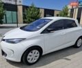 Белый Рено Зое, объемом двигателя 0 л и пробегом 92 тыс. км за 6400 $, фото 1 на Automoto.ua