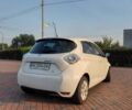 Білий Рено Зое, об'ємом двигуна 0 л та пробігом 100 тис. км за 11999 $, фото 7 на Automoto.ua
