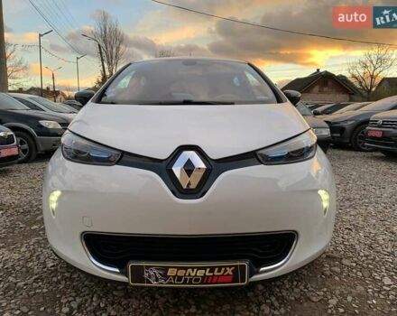 Білий Рено Зое, об'ємом двигуна 0 л та пробігом 90 тис. км за 6499 $, фото 1 на Automoto.ua
