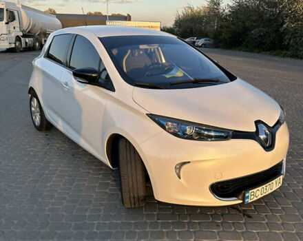 Білий Рено Зое, об'ємом двигуна 0 л та пробігом 97 тис. км за 7990 $, фото 20 на Automoto.ua
