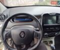 Белый Рено Зое, объемом двигателя 0 л и пробегом 231 тыс. км за 5900 $, фото 16 на Automoto.ua