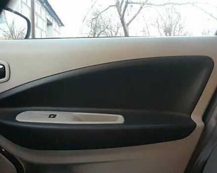 Белый Рено Зое, объемом двигателя 0 л и пробегом 152 тыс. км за 6800 $, фото 12 на Automoto.ua