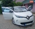 Белый Рено Зое, объемом двигателя 0 л и пробегом 82 тыс. км за 8350 $, фото 1 на Automoto.ua