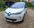 Белый Рено Зое, объемом двигателя 0 л и пробегом 231 тыс. км за 5900 $, фото 4 на Automoto.ua