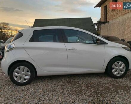 Білий Рено Зое, об'ємом двигуна 0 л та пробігом 90 тис. км за 6499 $, фото 2 на Automoto.ua