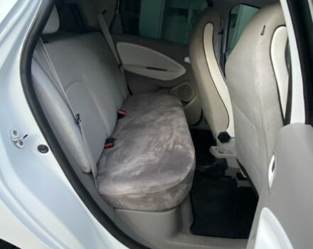 Белый Рено Зое, объемом двигателя 0 л и пробегом 159 тыс. км за 7550 $, фото 9 на Automoto.ua