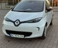 Белый Рено Зое, объемом двигателя 0 л и пробегом 93 тыс. км за 8000 $, фото 6 на Automoto.ua