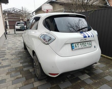 Білий Рено Зое, об'ємом двигуна 0 л та пробігом 87 тис. км за 6350 $, фото 3 на Automoto.ua