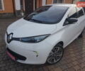 Белый Рено Зое, объемом двигателя 0 л и пробегом 86 тыс. км за 7200 $, фото 13 на Automoto.ua