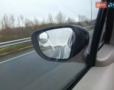 Білий Рено Зое, об'ємом двигуна 0 л та пробігом 153 тис. км за 6600 $, фото 12 на Automoto.ua