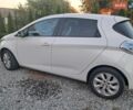 Белый Рено Зое, объемом двигателя 0 л и пробегом 72 тыс. км за 7000 $, фото 37 на Automoto.ua