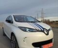 Белый Рено Зое, объемом двигателя 0 л и пробегом 85 тыс. км за 6900 $, фото 1 на Automoto.ua