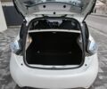 Белый Рено Зое, объемом двигателя 0 л и пробегом 106 тыс. км за 6300 $, фото 7 на Automoto.ua