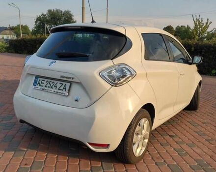 Білий Рено Зое, об'ємом двигуна 0 л та пробігом 100 тис. км за 11999 $, фото 2 на Automoto.ua